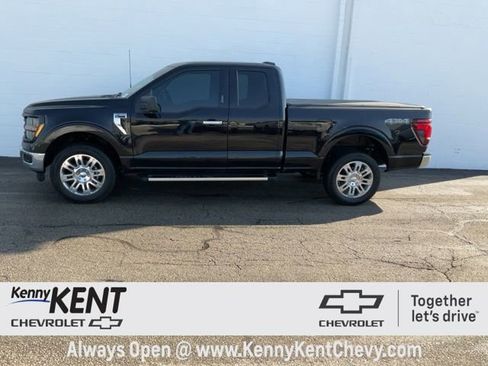 Used 2024 Ford F150 XLT w/ Mobile Office Package image 36