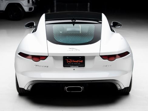 Used 2020 Jaguar F-TYPE Coupe image 24