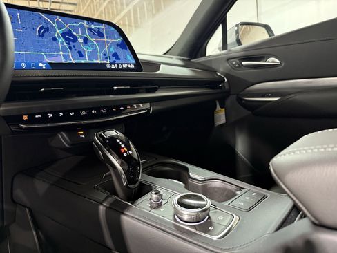 New 2025 Cadillac XT4 Premium Luxury w/ LPO, Floor Liner Package image 13