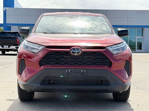 Used 2025 Toyota RAV4 LE FWD image 2