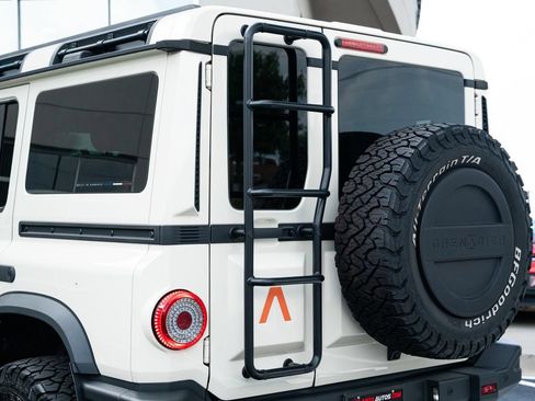 Used 2025 INEOS Grenadier Fieldmaster Edition AWD/4WD image 19