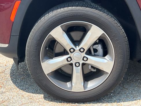 Used 2021 Jeep Grand Cherokee L Limited image 12