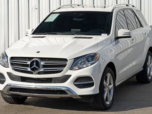 Used 2017 Mercedes-Benz GLE 350 image 48