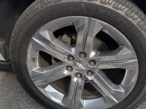 Used 2016 Chevrolet Suburban LTZ AWD/4WD image 28