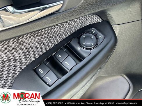 Used 2023 Chevrolet TrailBlazer LT w/ Convenience Package FWD image 17