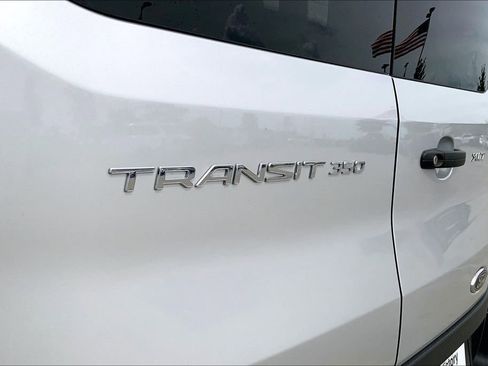 Used 2024 Ford Transit 350 XLT AWD/4WD image 31