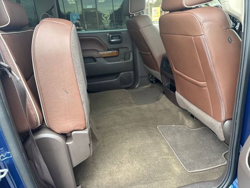 Used 2017 Chevrolet Silverado 1500 High Country AWD/4WD image 41
