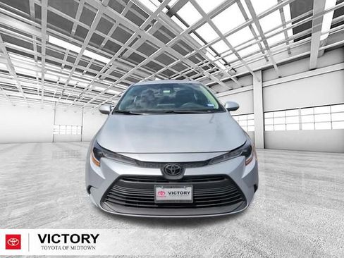 Certified 2024 Toyota Corolla LE FWD image 8