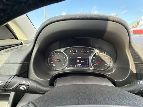 Used 2019 GMC Terrain Denali w/ Advanced Safety Package image 11