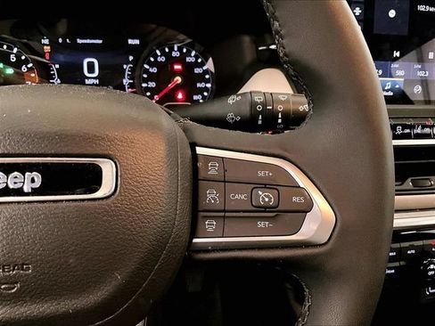Used 2024 Jeep Compass Limited AWD/4WD image 18