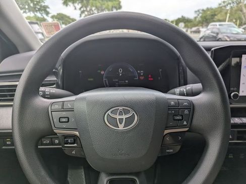 Used 2025 Toyota Camry LE w/ Convenience Package FWD image 26