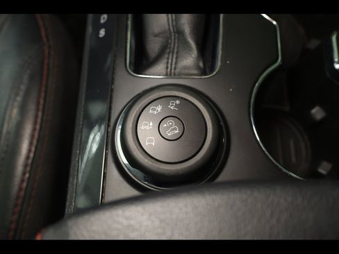 Used 2018 Ford Explorer Sport image 26