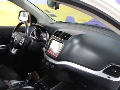 Used 2019 Dodge Journey GT AWD/4WD image 12