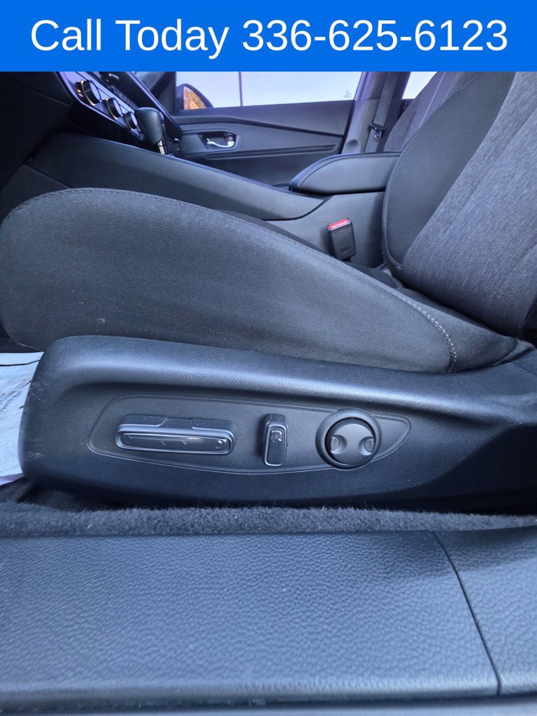 Used 2023 Honda Accord Sport image 12