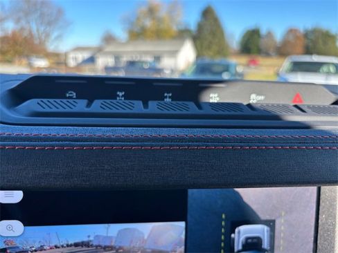 New 2025 Ford Bronco Raptor image 20