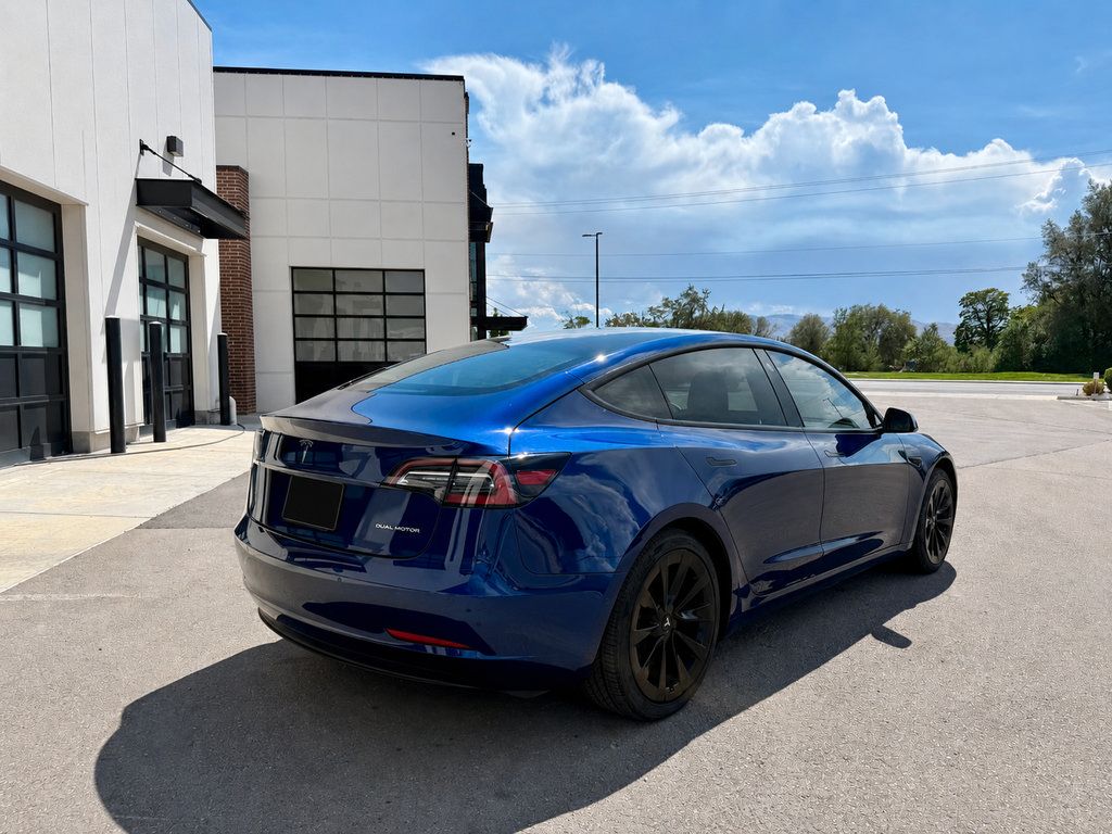 Used 2022 Tesla Model 3 Long Range AWD/4WD image 3