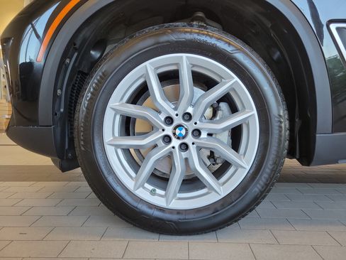 Used 2020 BMW X5 xDrive40i w/ Convenience Package AWD/4WD image 12