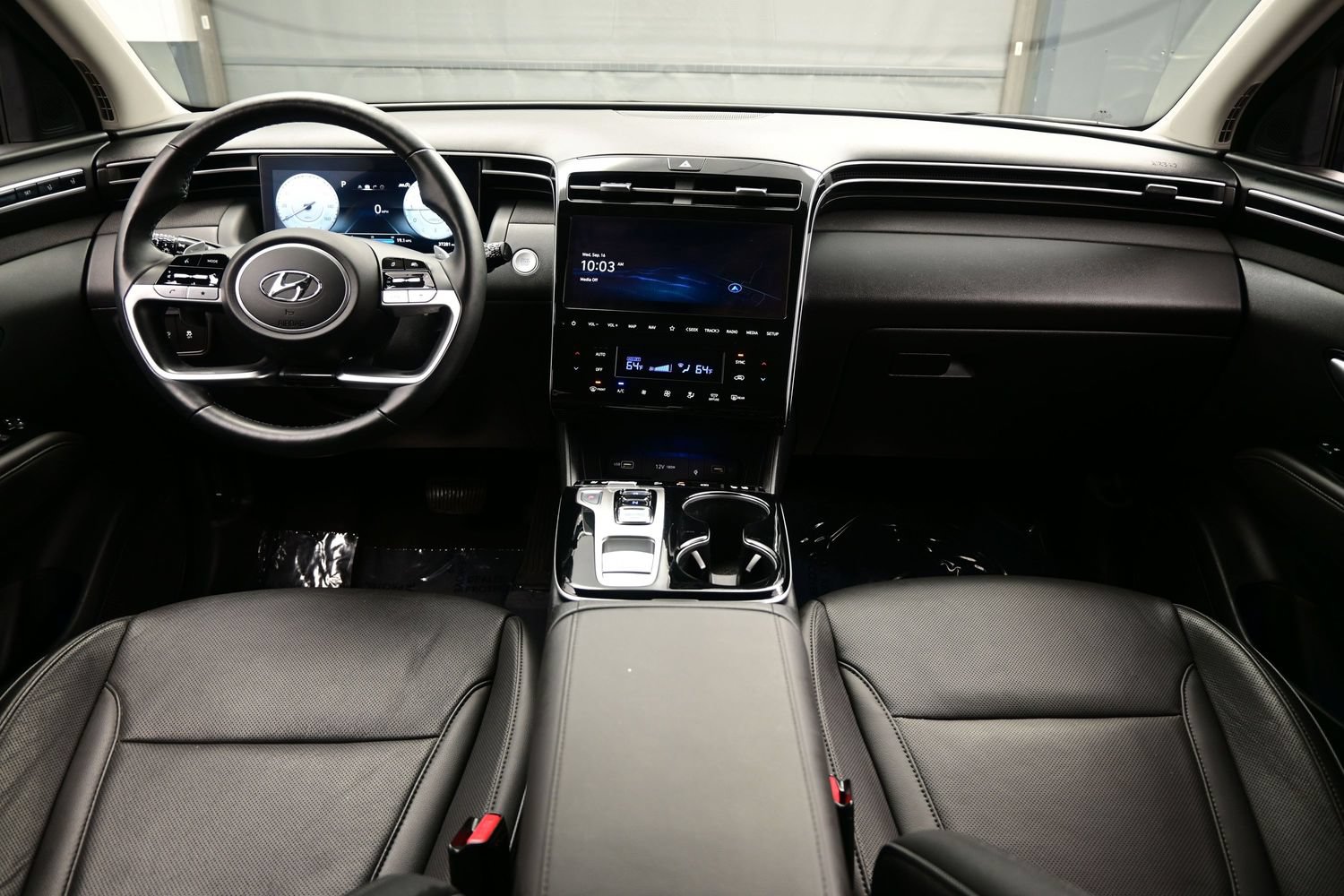 Used 2023 Hyundai Tucson Limited AWD/4WD image 18