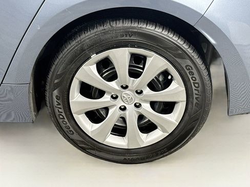 Certified 2025 Toyota Corolla LE image 11