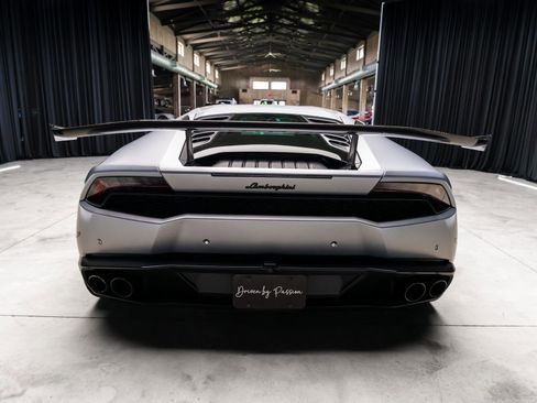 Used 2015 Lamborghini Huracan LP 610-4 image 13