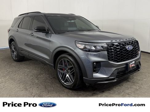 Certified 2025 Ford Explorer ST w/ Sun And Sound Package AWD/4WD image 1