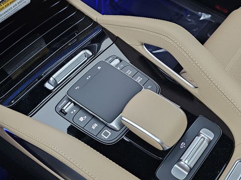 New 2026 Mercedes-Benz GLE 450 4MATIC image 34