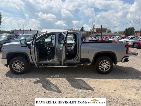 Used 2025 Chevrolet Silverado 2500 LTZ w/ LTZ Plus Package AWD/4WD image 31