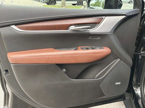 Used 2024 Cadillac XT5 Premium Luxury FWD image 15