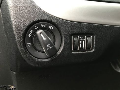 Certified 2019 Dodge Grand Caravan GT image 15