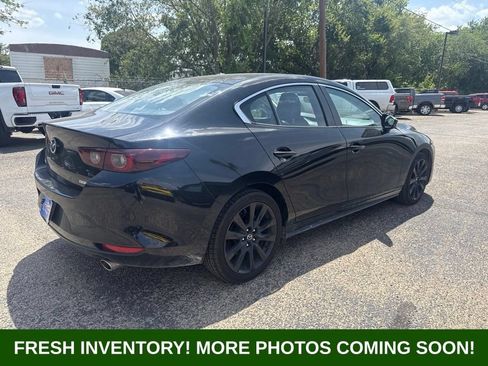 Used 2025 MAZDA MAZDA3 s FWD image 2
