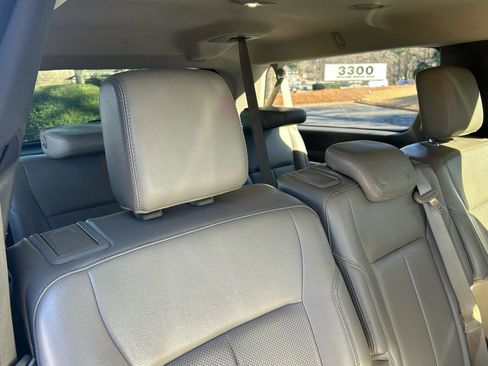 Used 2021 Ford Expedition Max XLT image 26