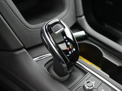 New 2026 Cadillac XT5 Sportv w/ LPO, Onyx Lite Package image 18