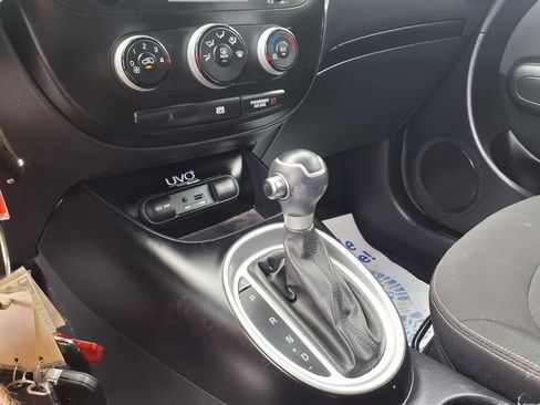Used 2015 Kia Soul FWD image 8