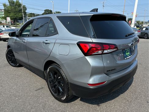 Certified 2024 Chevrolet Equinox LS w/ LS Convenience Package FWD image 28