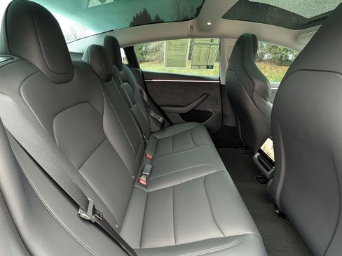 Used 2024 Tesla Model 3 Performance image 27