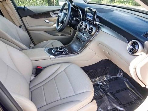 Certified 2019 Mercedes-Benz GLC 300 GLC 300 image 16