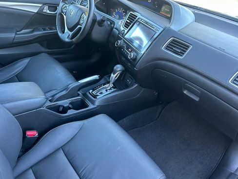 Used 2014 Honda Civic EX-L image 18