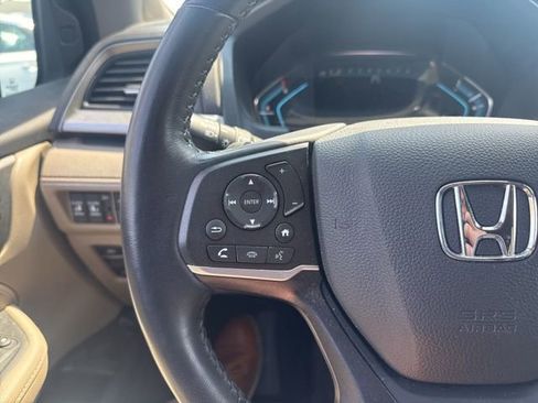 Used 2024 Honda Odyssey EX-L image 19