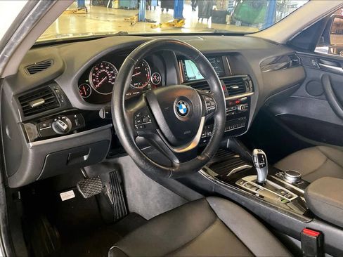 Used 2017 BMW X3 sDrive28i image 16