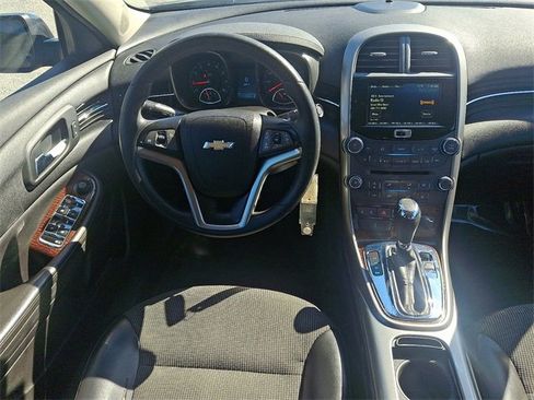Used 2013 Chevrolet Malibu LT w/ Power Convenience Package image 11