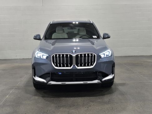 Used 2026 BMW X1 xDrive28i w/ Convenience Package AWD/4WD image 2