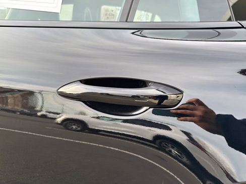 Used 2022 Porsche Panamera 4 Platinum Edition image 16