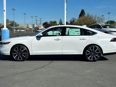 New 2026 Honda Accord Touring image 6