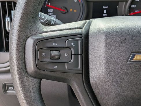 Used 2023 Chevrolet Silverado 1500 Custom image 19