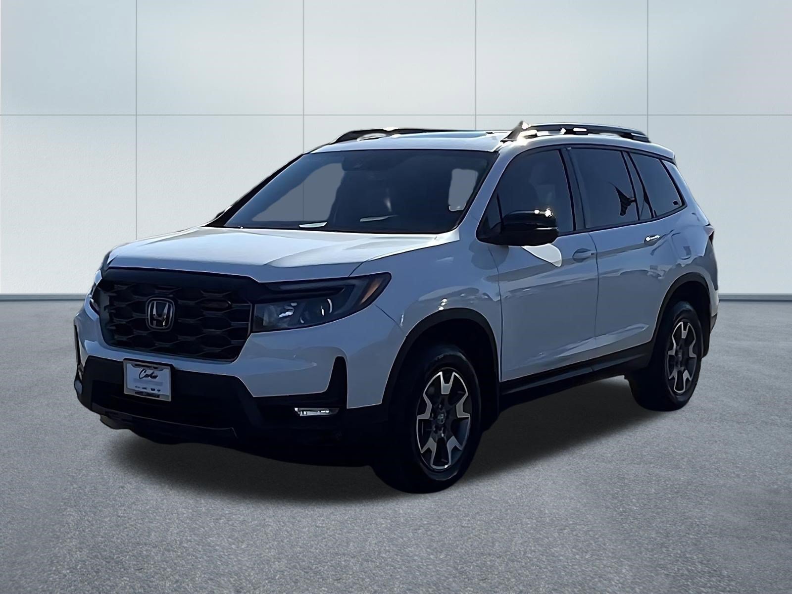 Used 2022 Honda Passport TrailSport image 3
