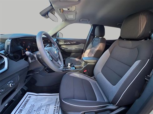 New 2026 Chevrolet TrailBlazer LT image 17