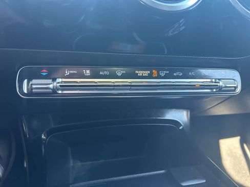 Used 2020 Mercedes-Benz A 220 image 33