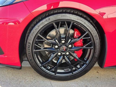 Used 2024 Chevrolet Corvette Stingray Preferred Conv w/ 2LT image 17