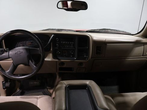 Used 2004 Chevrolet Silverado 1500 LS image 17