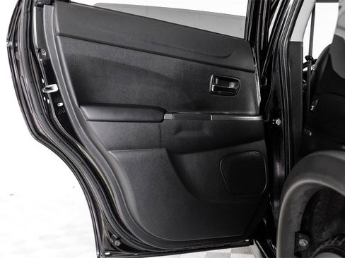 Used 2024 Mitsubishi Outlander Sport AWD image 45